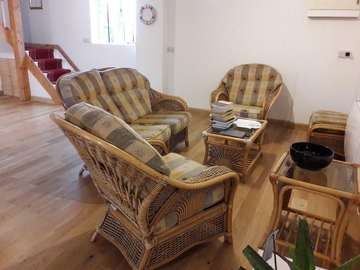 The Barn Annexe, Cefn-Yr-Allt Crickadarn المظهر الخارجي الصورة